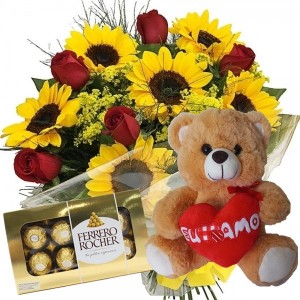 Buquê com 8 rosas vermelhas e 8 girassóis+Chocolate 8un+Urso 25cm "Eu te Amo"