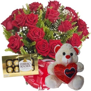 Buquê 12 Rosas Vermelhas + Urso Coração Amor 20cm+Chocolate 8un