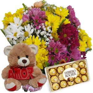 Buquê com Flores Campestres+Urso 22cm Palavra Amor+Chocolate 12un