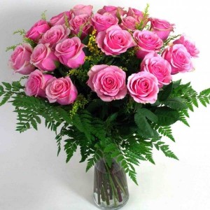 Arranjo no Vaso G com 24 Rosas Pink