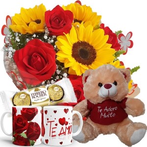 Mini buquê com 4 Rosas Vermelhas e 4 Girassóis+Urso 25cm "Te Adoro Muito"+1Caneca(Rosas) "Te Amo..."+Chocolate 3un