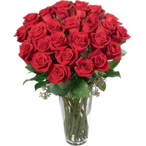Arranjo no Vaso G com 24 Rosas Vermelhas